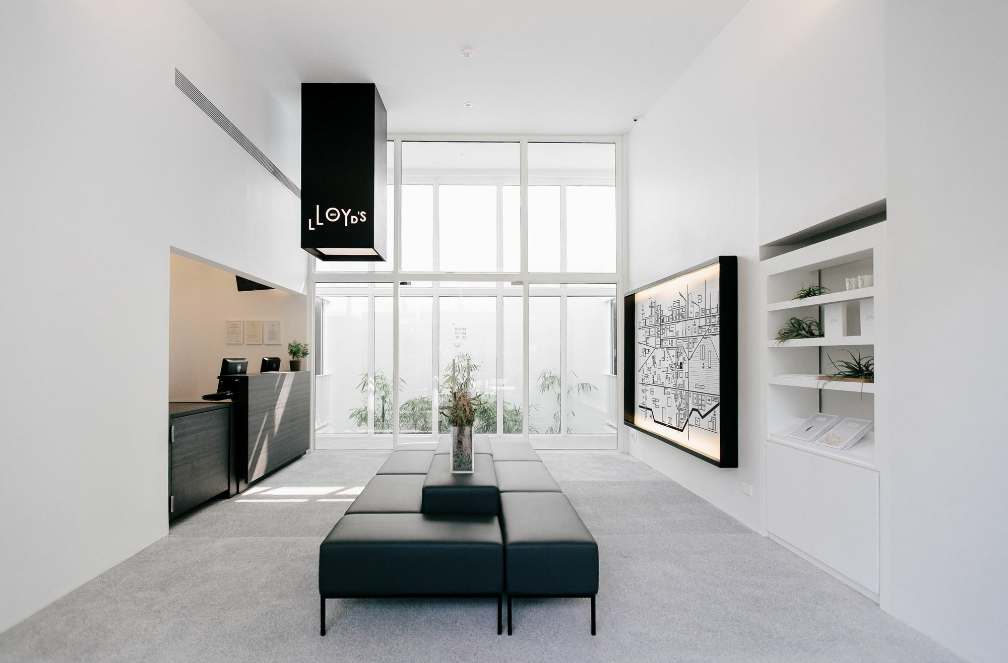 Lloyd's Khách sạn